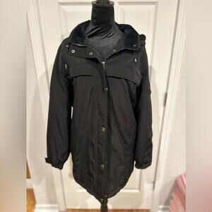 Canvas A Gallery Company Women’s Black Button Zipper Up Coat Size Large